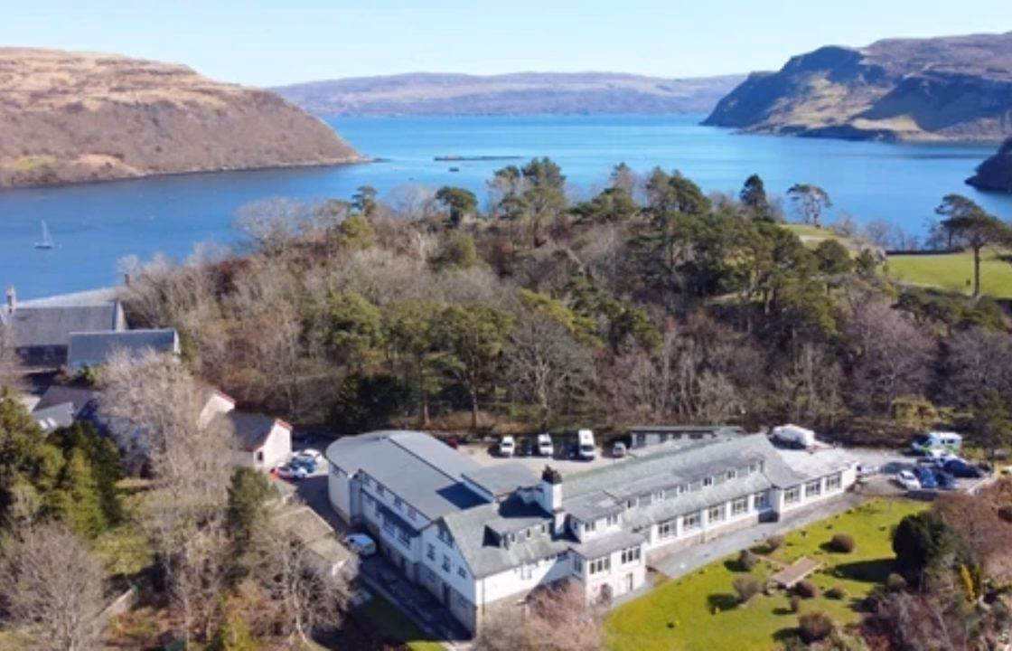 How do I travel to a hospital in Scotland?