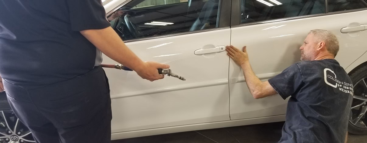 How long does it take to change a car door?