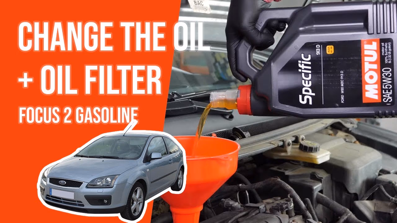 What engine oil does the Ford Focus Mk2 hatchback use?