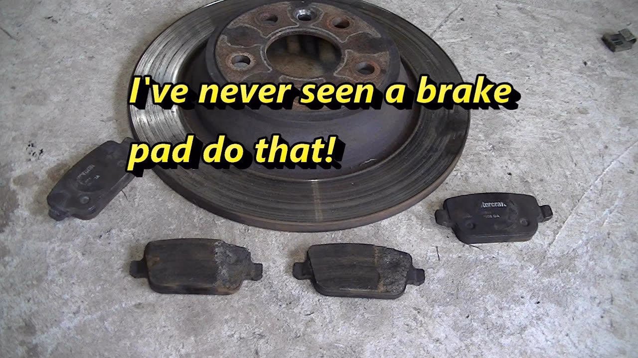 How much does it cost to replace Ford Mondeo brake pads?