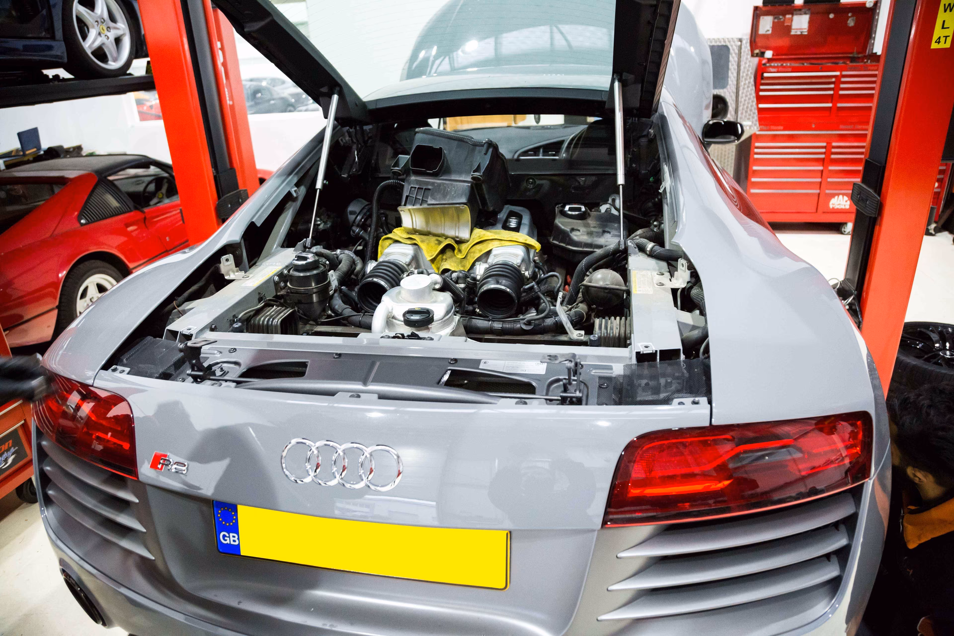 Can Kwik Fit service my Audi R8?