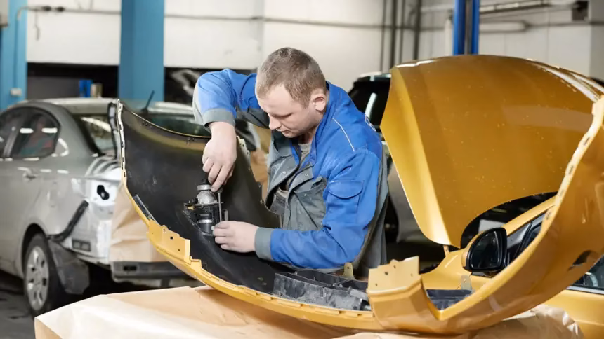 Can a cat D car be repaired?