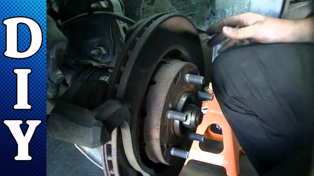 How much do Mitsubishi Outlander brake pads cost?