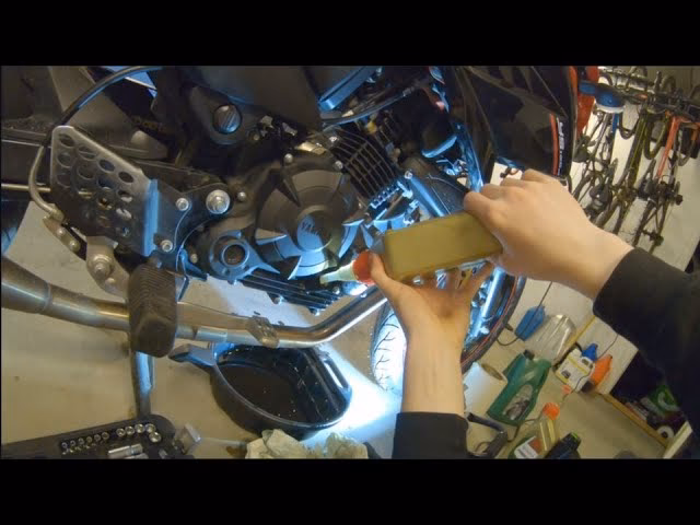 What's in a ys125-5c owner's manual?