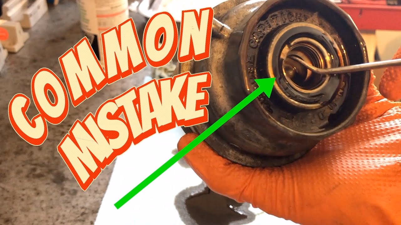 Does the RAV4 have an oil filter housing cap?