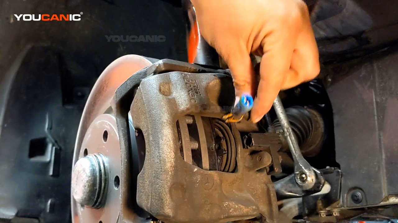 How to replace the wear sensor of brake pads?