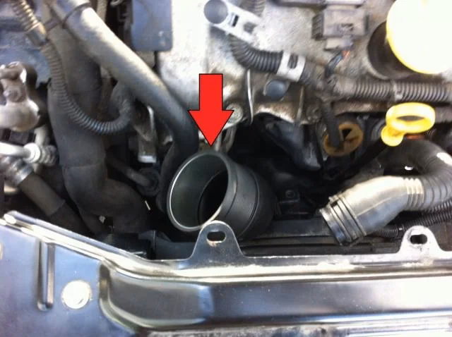 Where is the fuel filter located on a 2005 Saab 93?