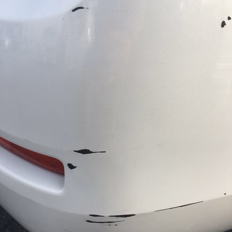 How do you fix a chipped autobody?