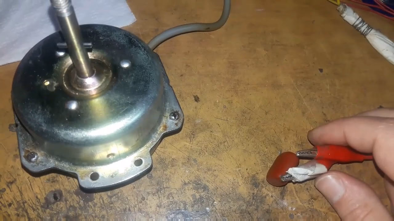 Can a bathroom exhaust fan be fixed?