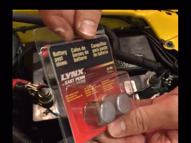 What happens if a car battery terminal is not tight?