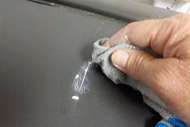 How to cut out the area you need for dashboard repair?