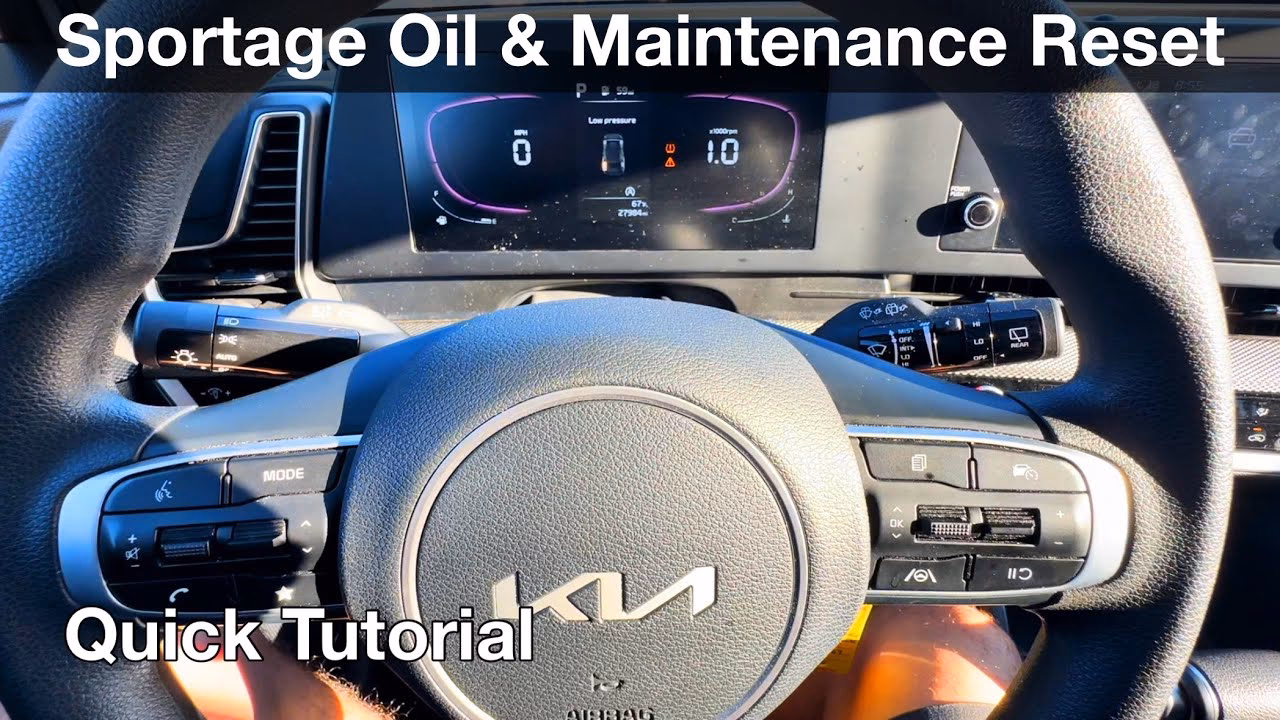 Why is my Kia Sportage oil light on?