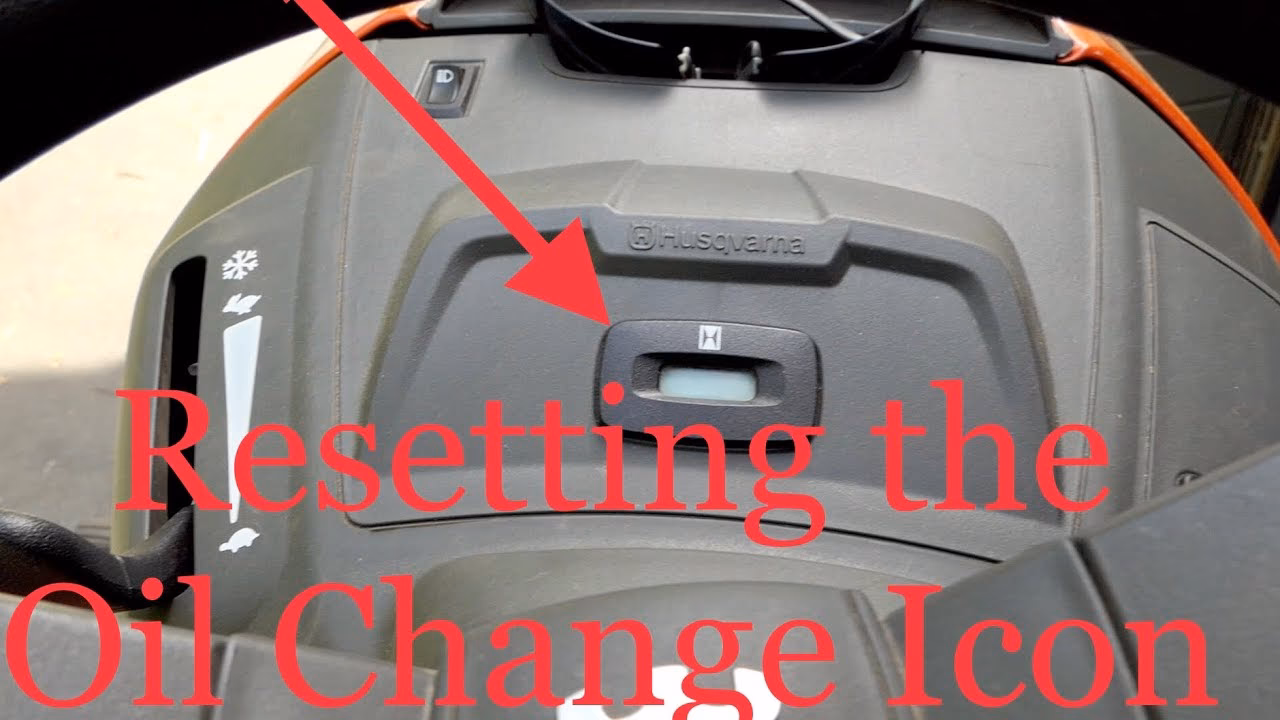 Does Husqvarna have an hour meter?