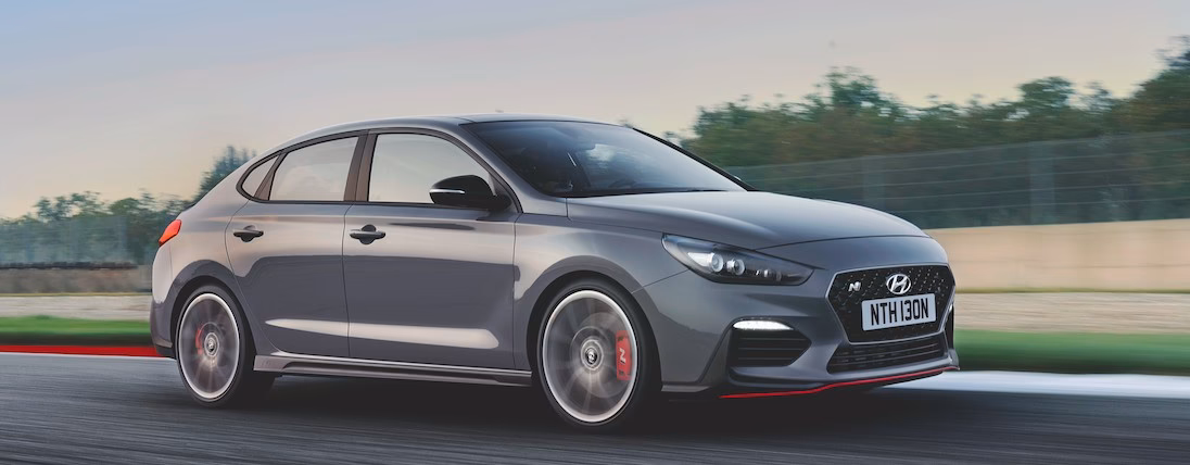 Does Hutchings Hyundai Bridgend have an MOT?