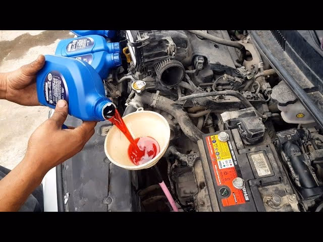 How do you check the transmission fluid level on a 2012 Accent?