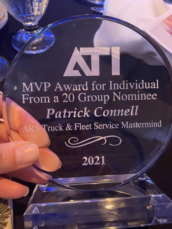 What is a motor retail award?