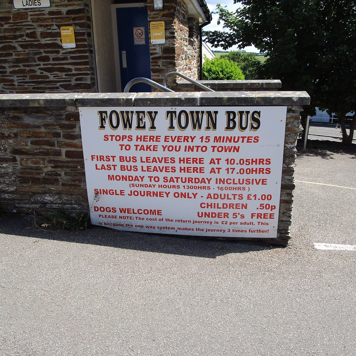 Where can I Park in Fowey?