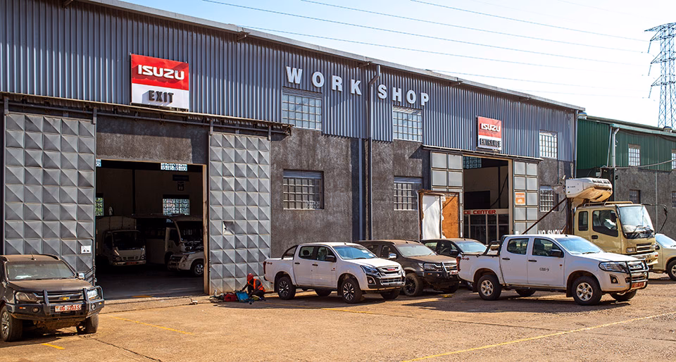 What is Isuzu Parts & Service?