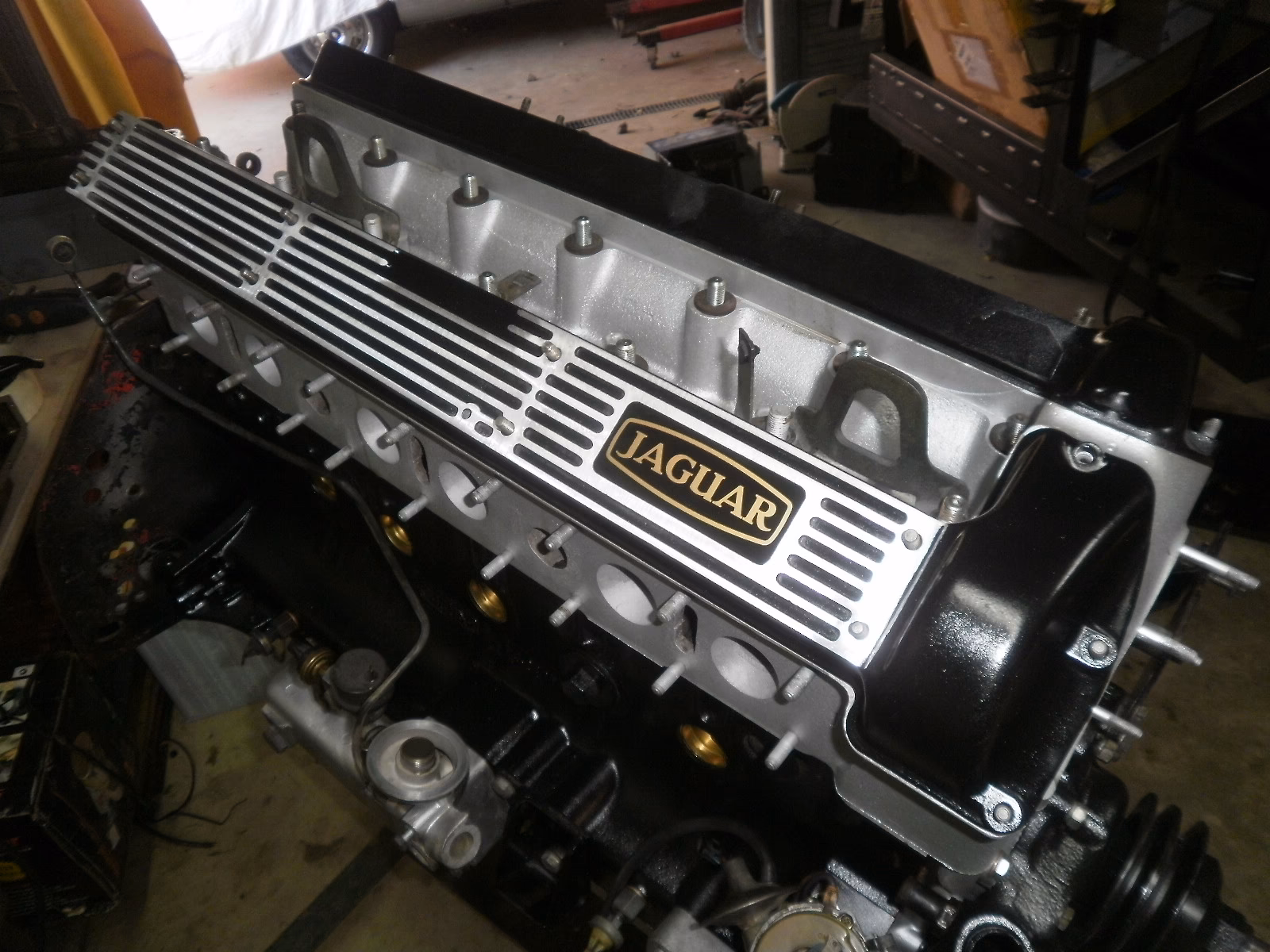 Where is Jaguar reconditioning based?