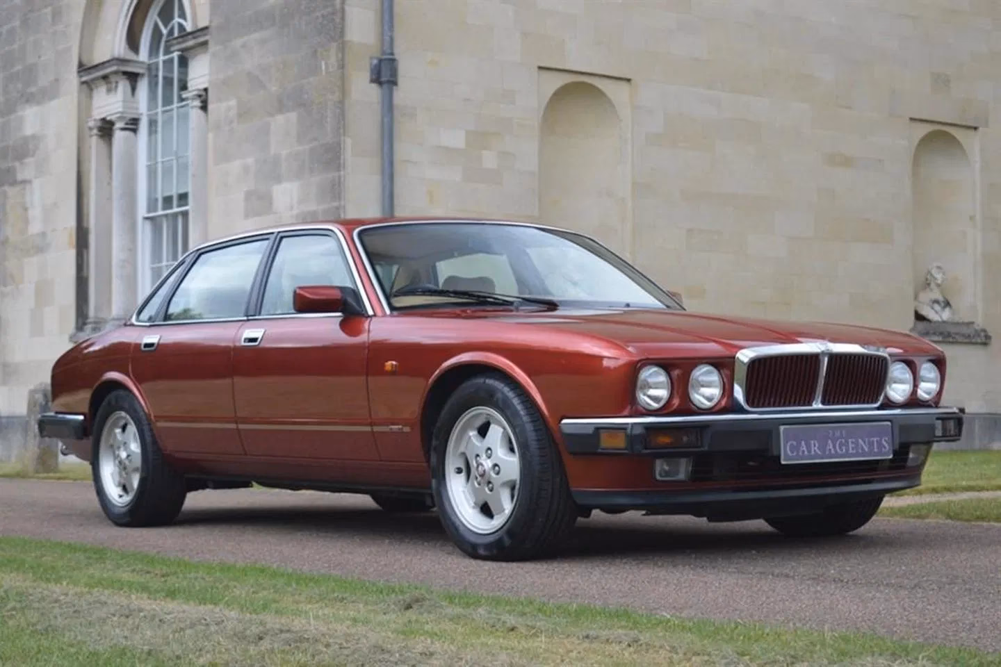 How do I know if my Jaguar has a fault?