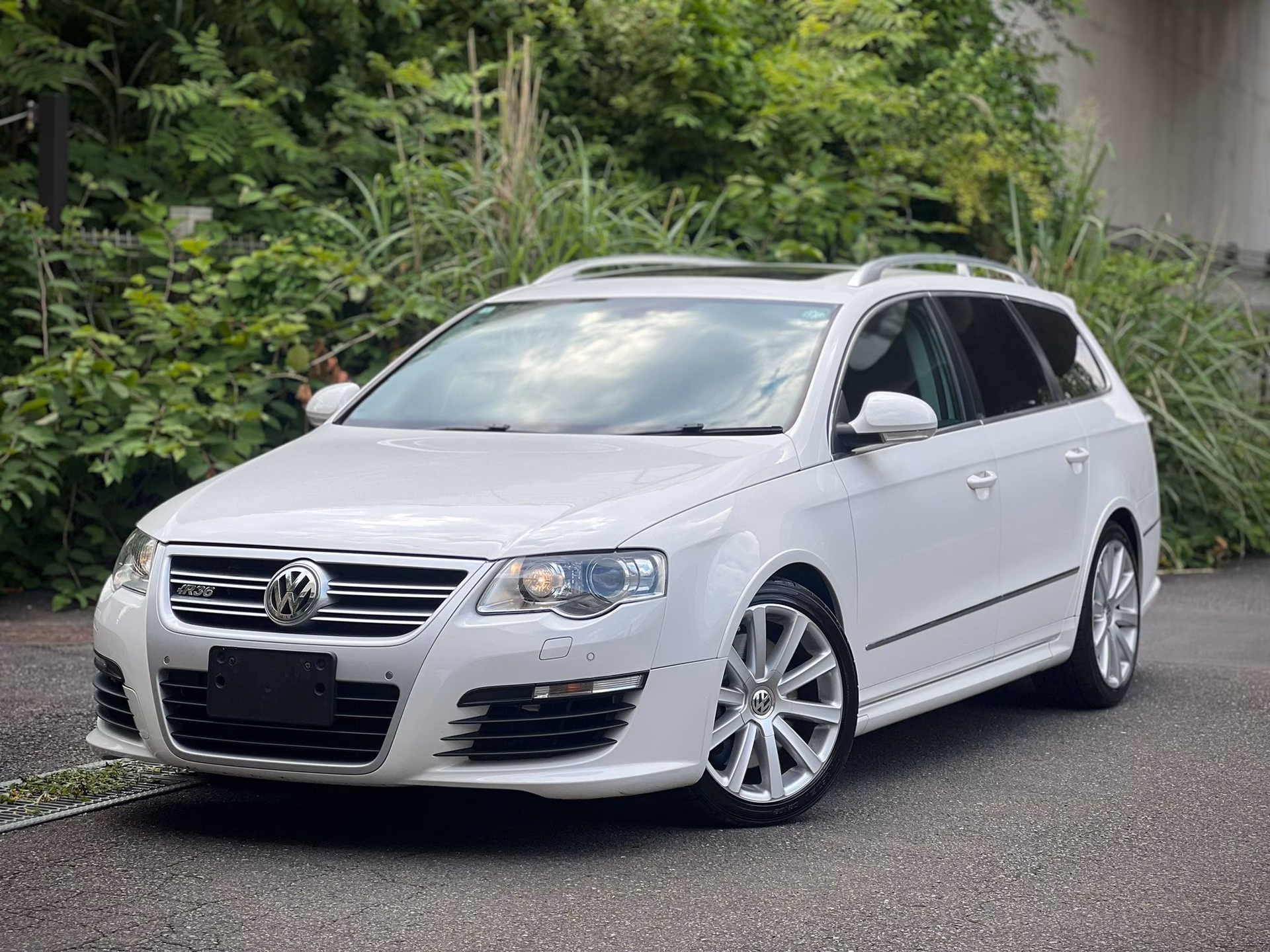 What services does JM automotive offer?