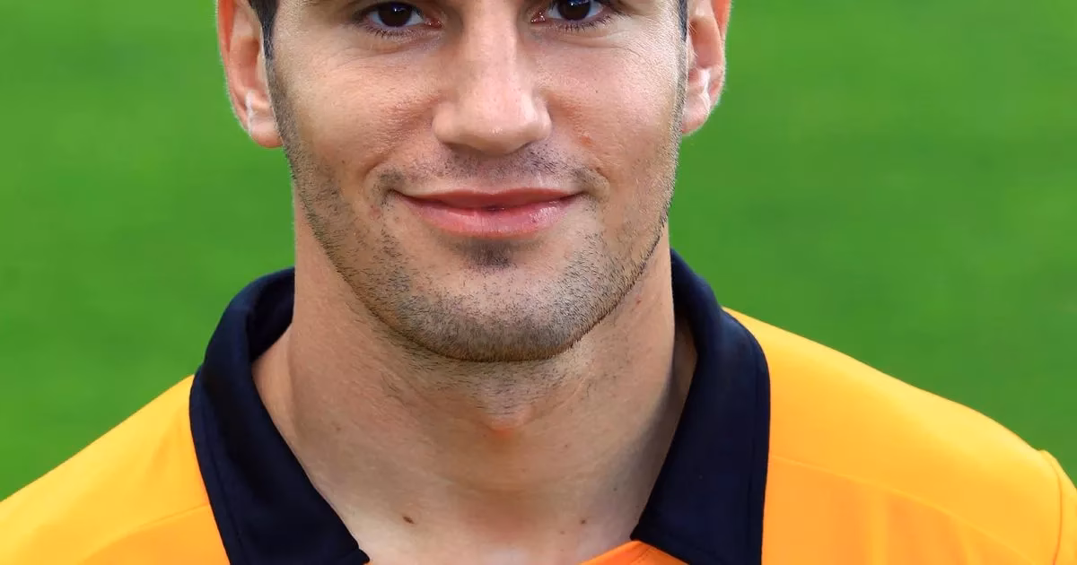 How do I book An MOT test at Danby autos?