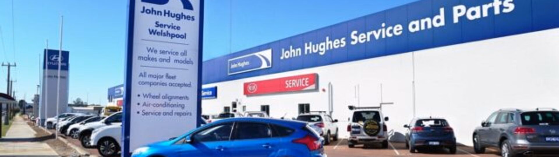 How many reviews does John Hughes Welshpool have?