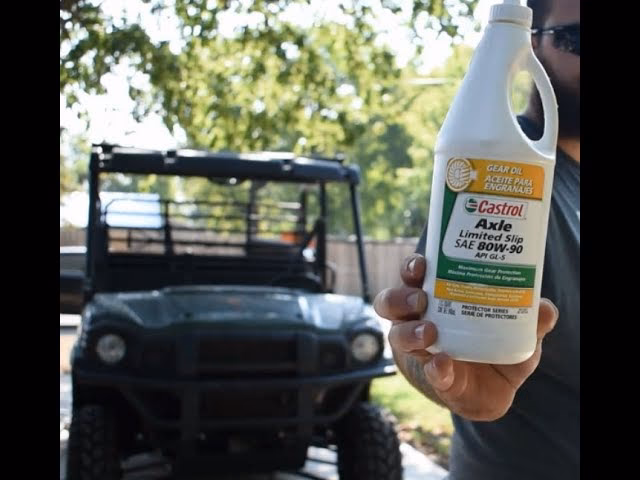 What is the capacity of a Kawasaki MULE 610 4x4?