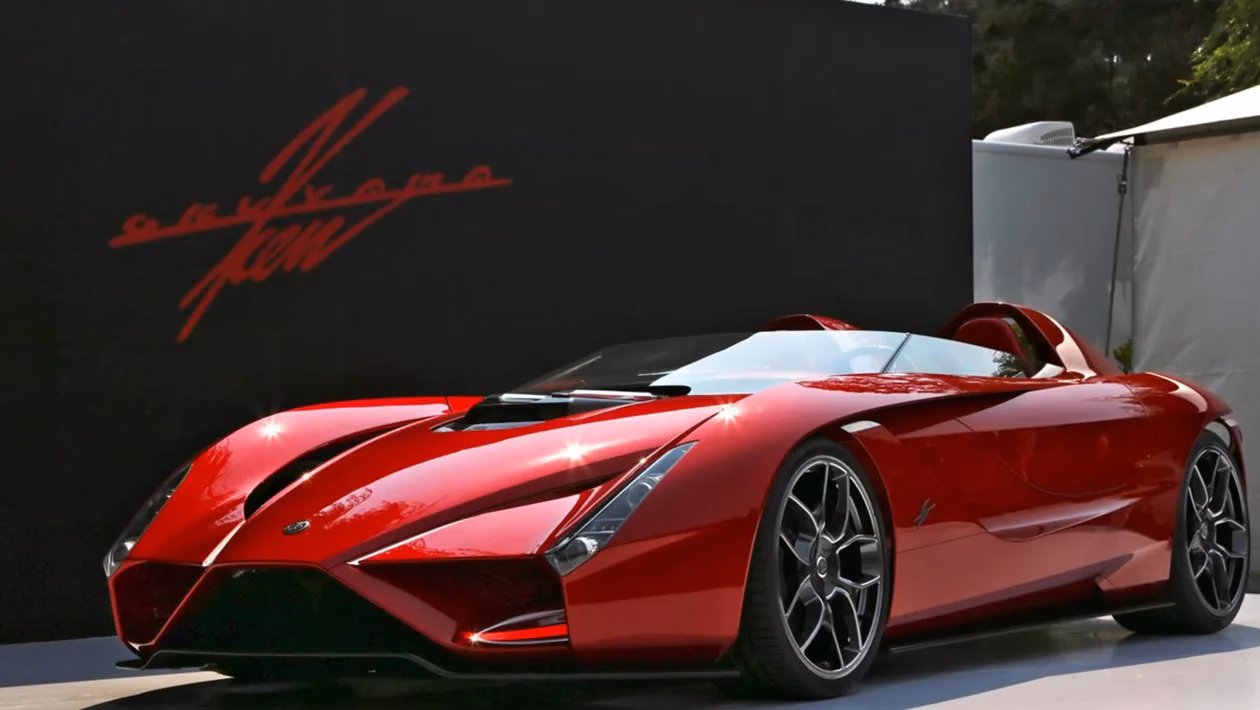 Who are Ken's autos mechanics?