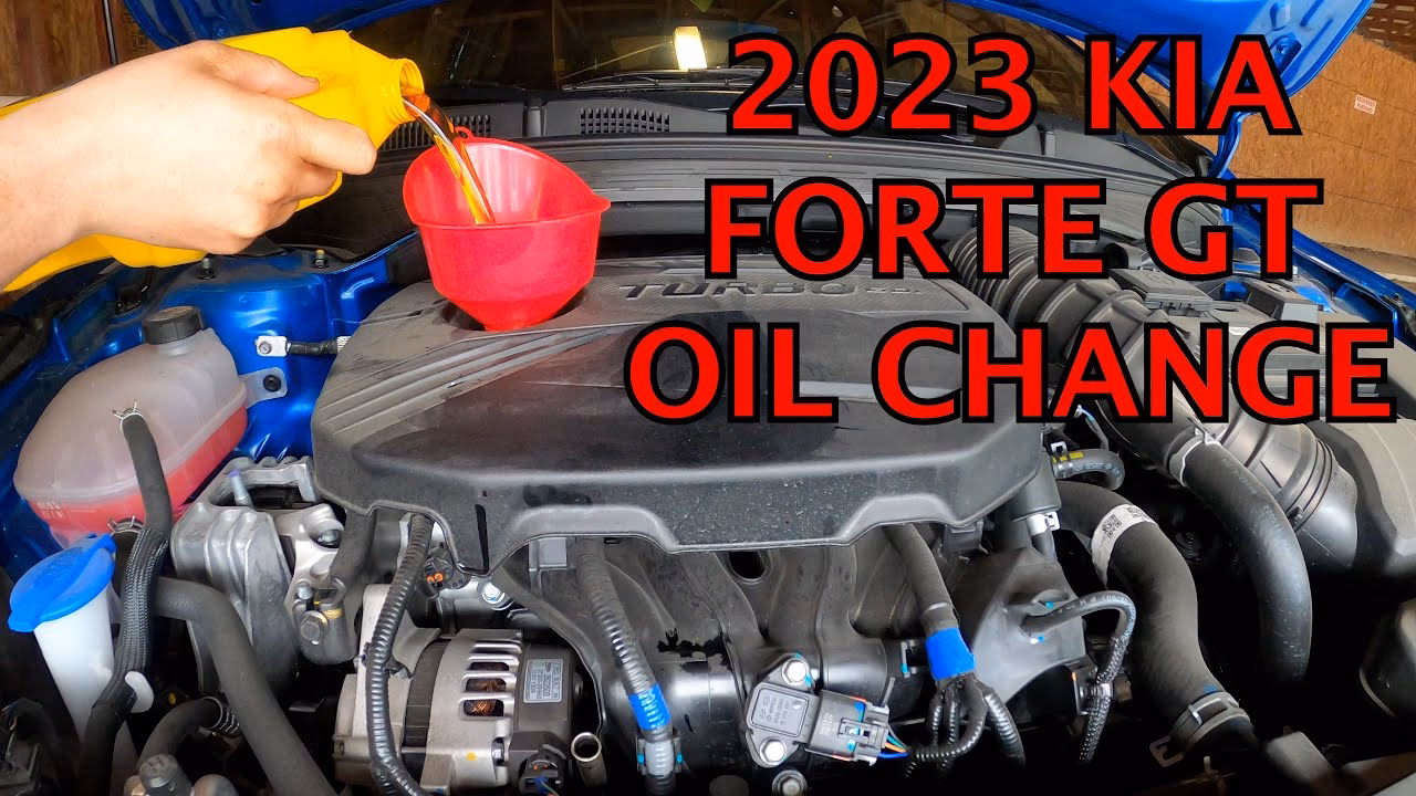 How much oil does a Kia Forte take?