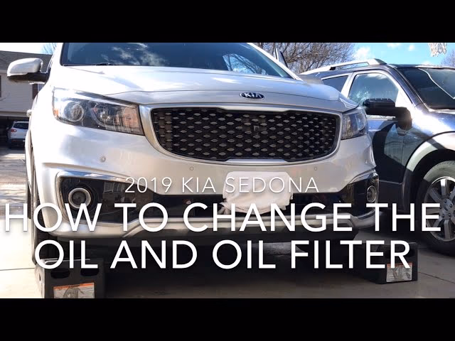 How do I change the fuel filter on my Kia Sedona?