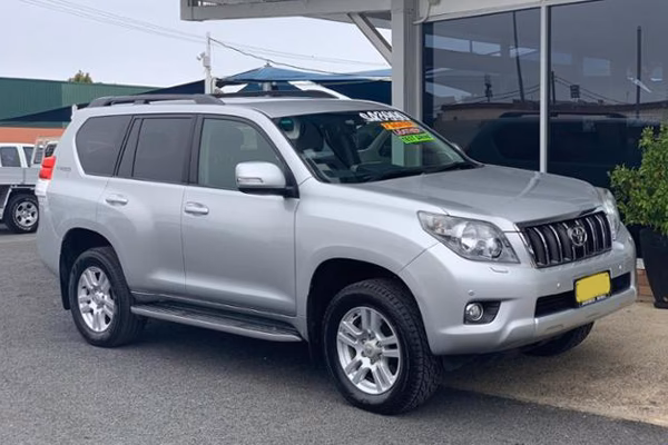 Does Kigali car rental offer free airport shuttle pickup services?