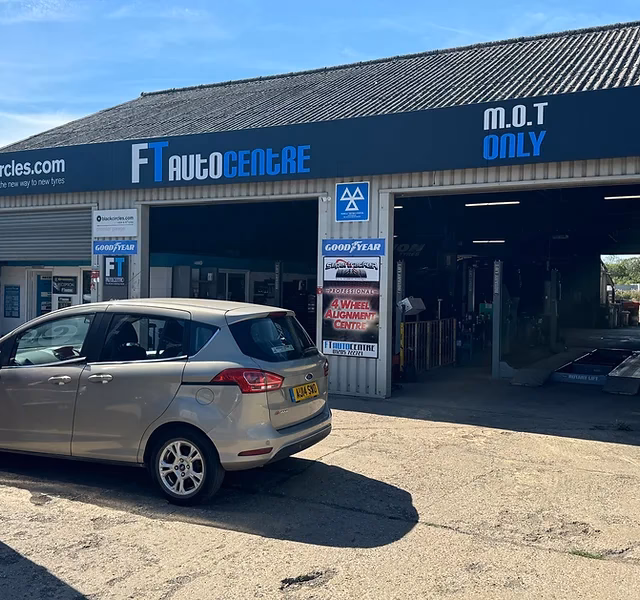 What services does Kirton car service offer?