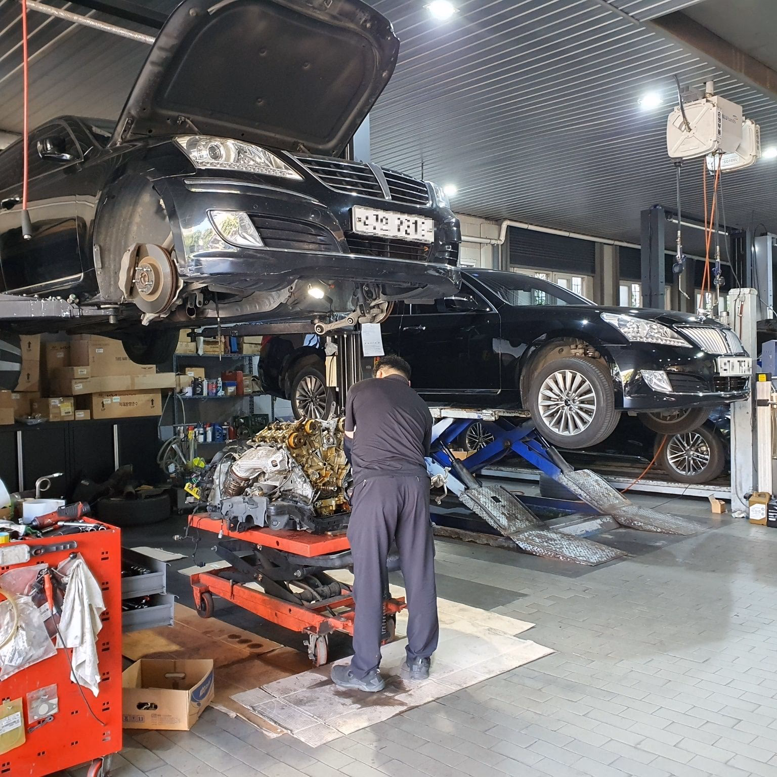 Where can I buy Korean auto parts & car engine oil?