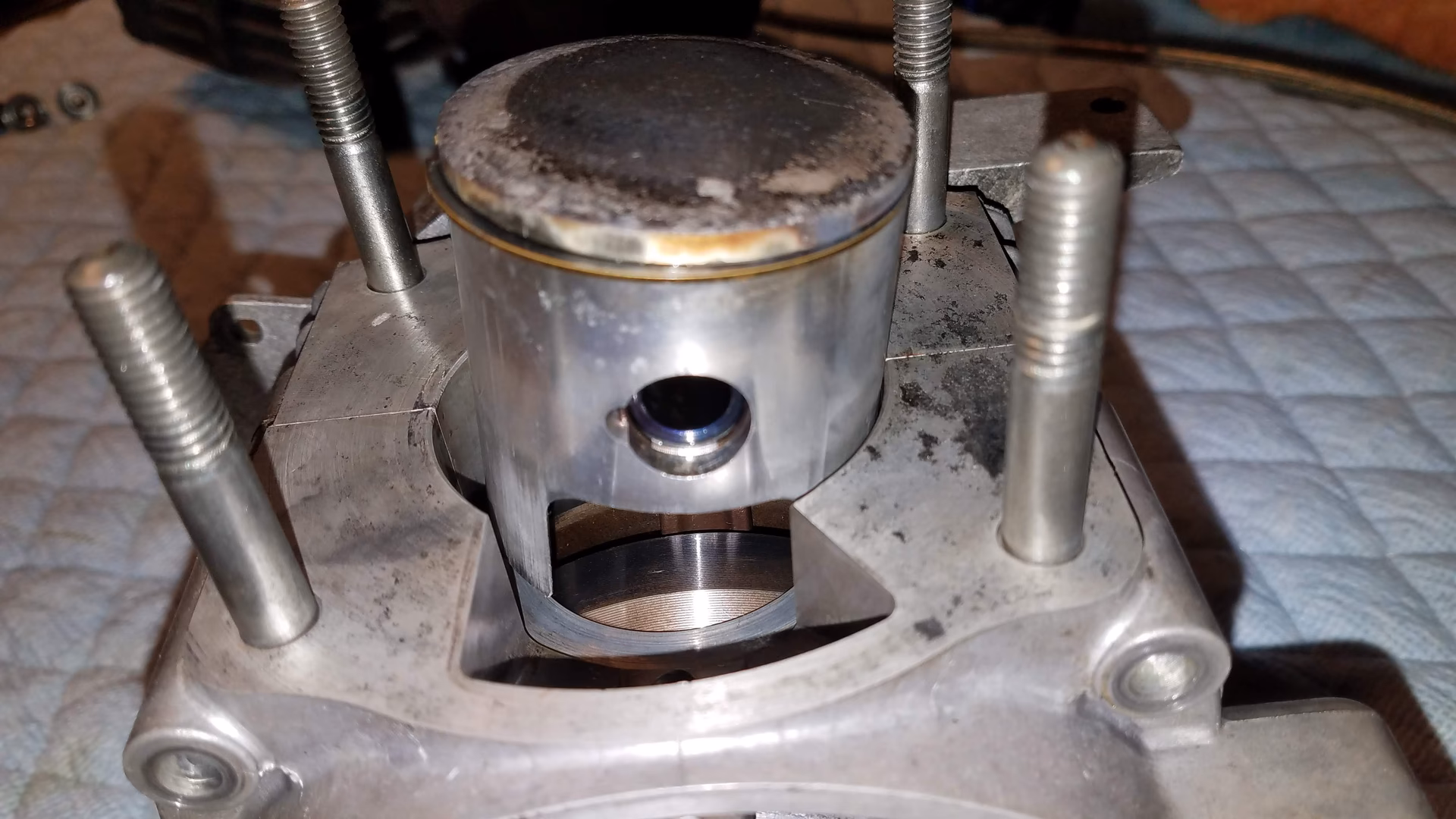 What's a KT100 service manual?
