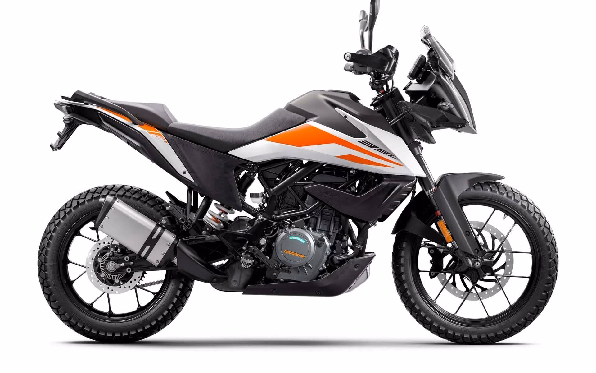 What is the standard service interval for KTM?