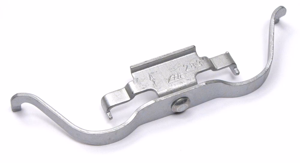 What kind of engine does a L322 have?