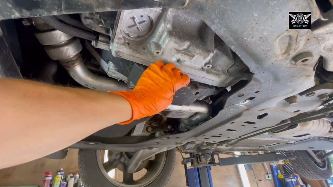 How many miles does a 2014 L405 transfer case last?
