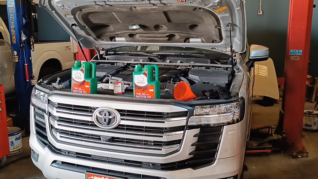 How do you clean a Toyota Landcruiser engine oil?