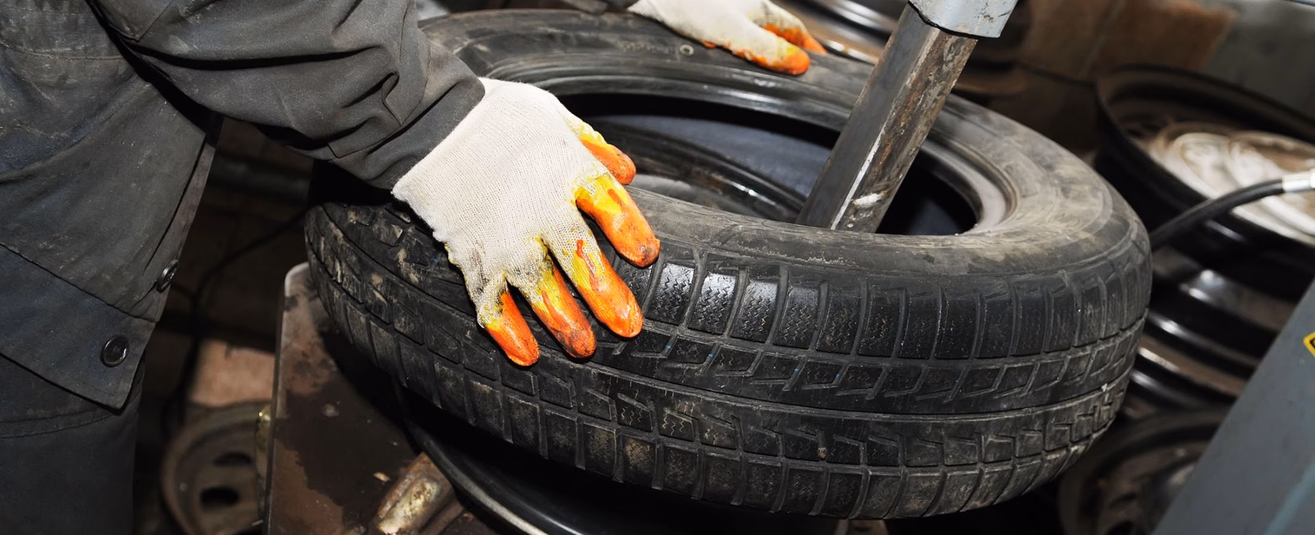 Where can I find an ATS Euromaster centre in Tavistock?