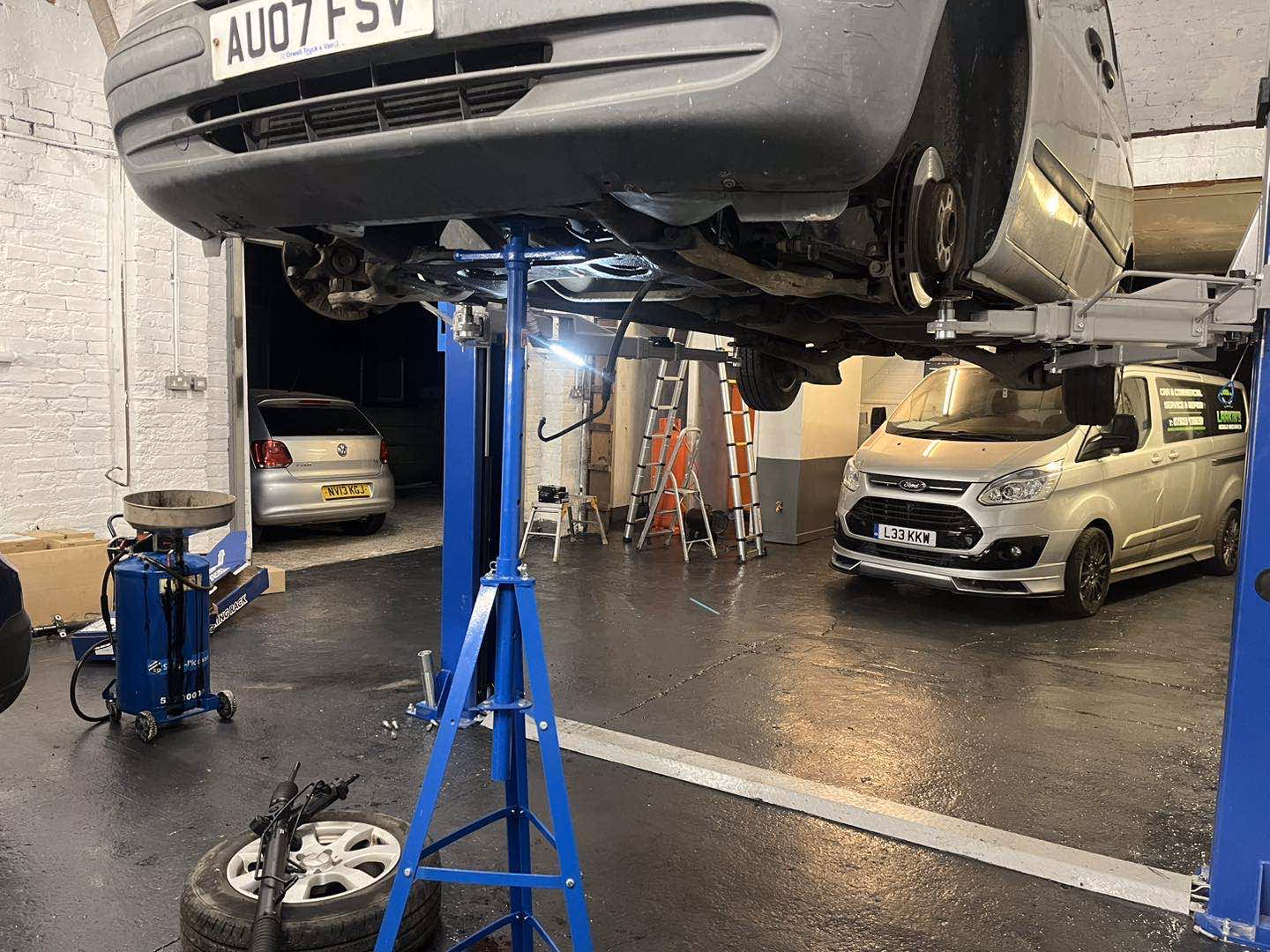 Does Larkins do a pre-MOT inspection?