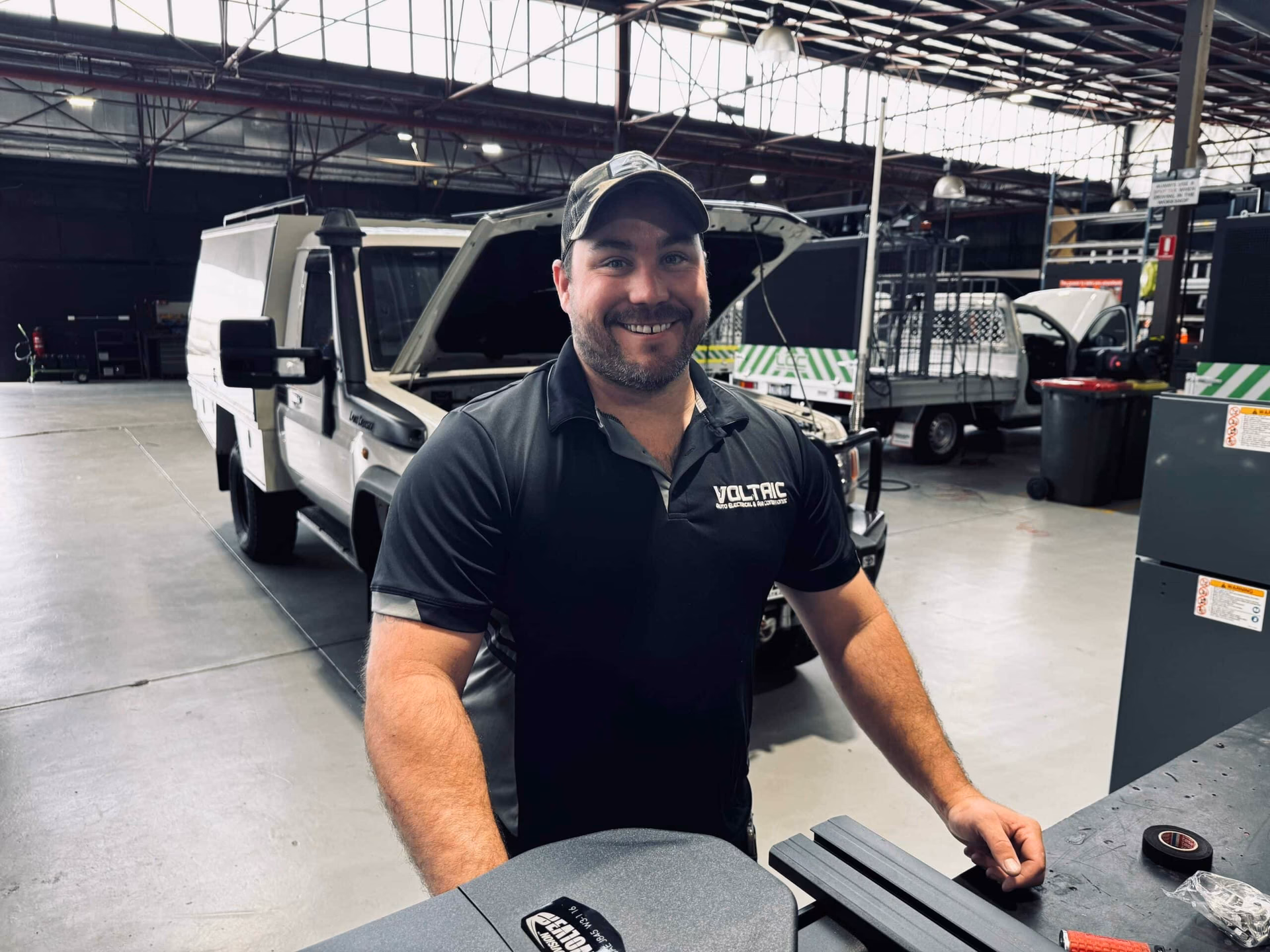 What services does Ultra Tune Kingsway offer?