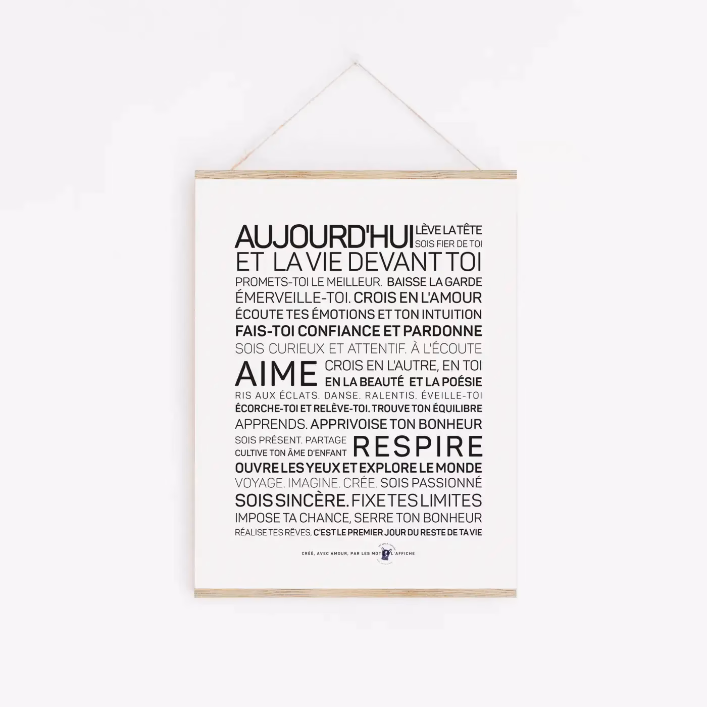 Quel est le synonyme de 'au jour d'aujourd'hui'?