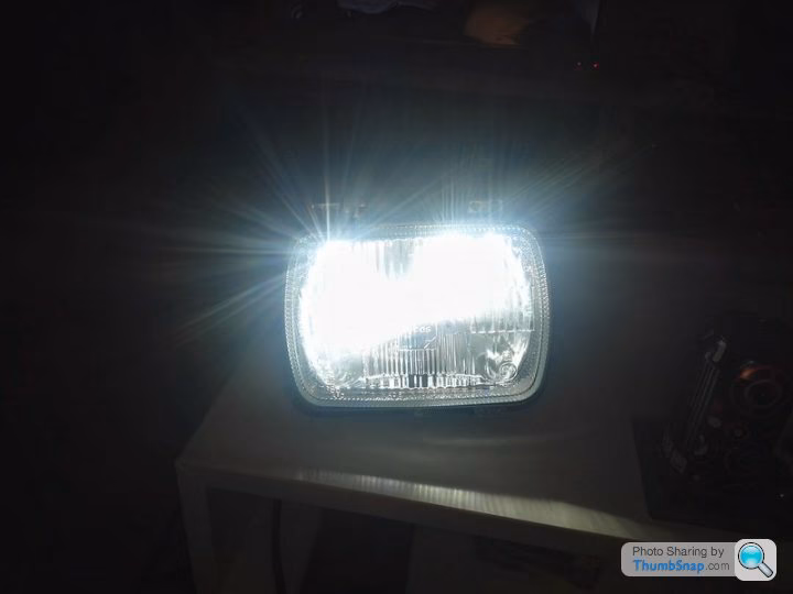 Do halogen headlights fail an MOT?