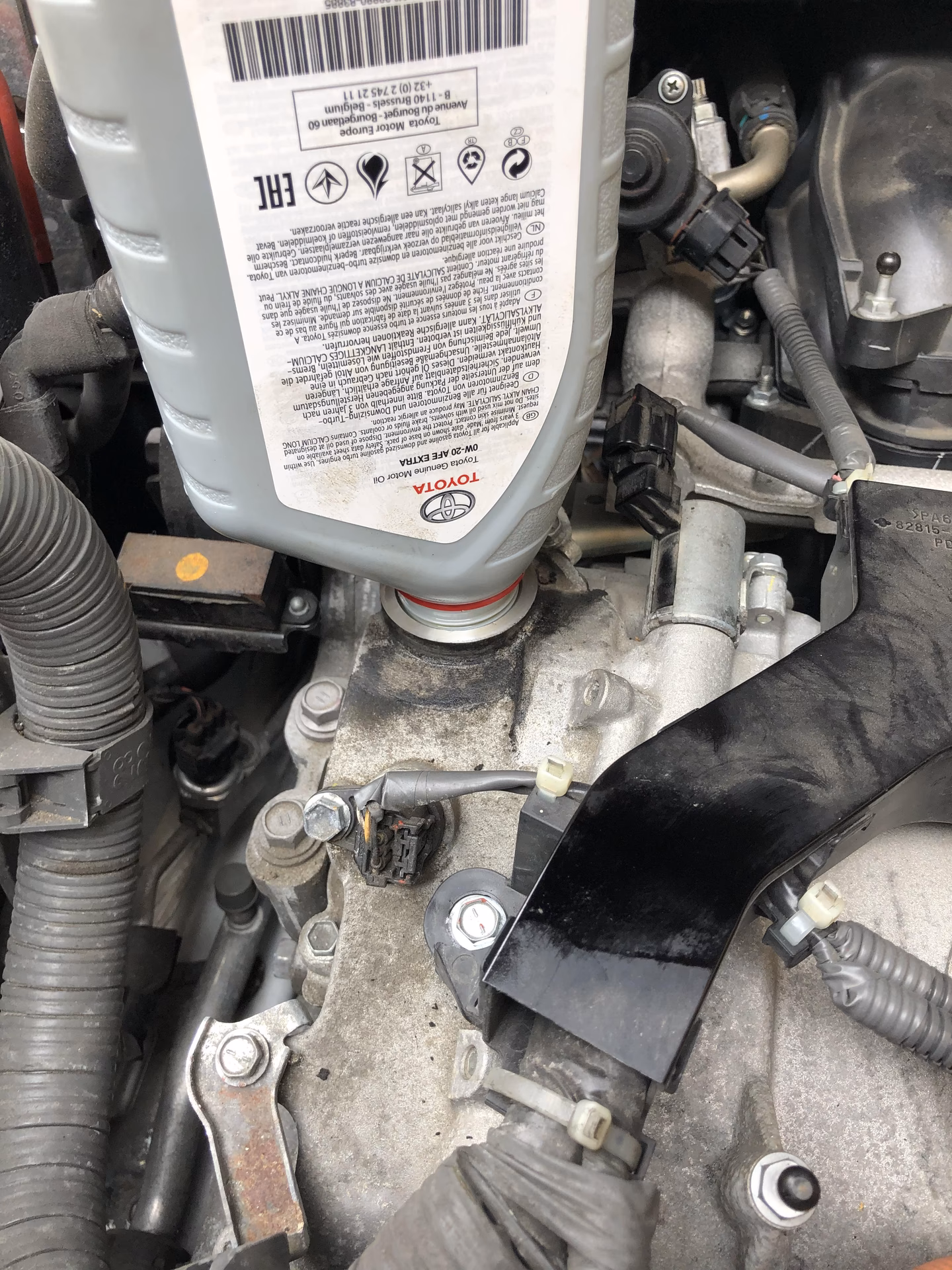 What fluid does a Lexus RX450h use?