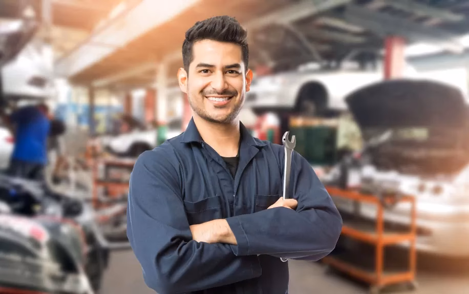 How much does a light vehicle technician make?