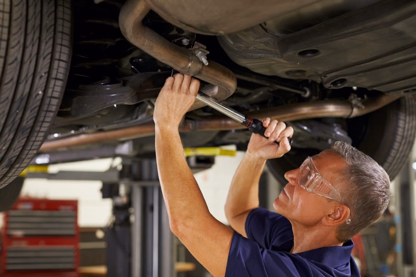 Does Littlehampton have an MOT test?