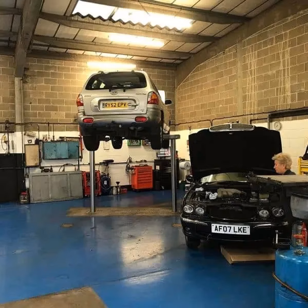Does Littlehampton have an MOT test?