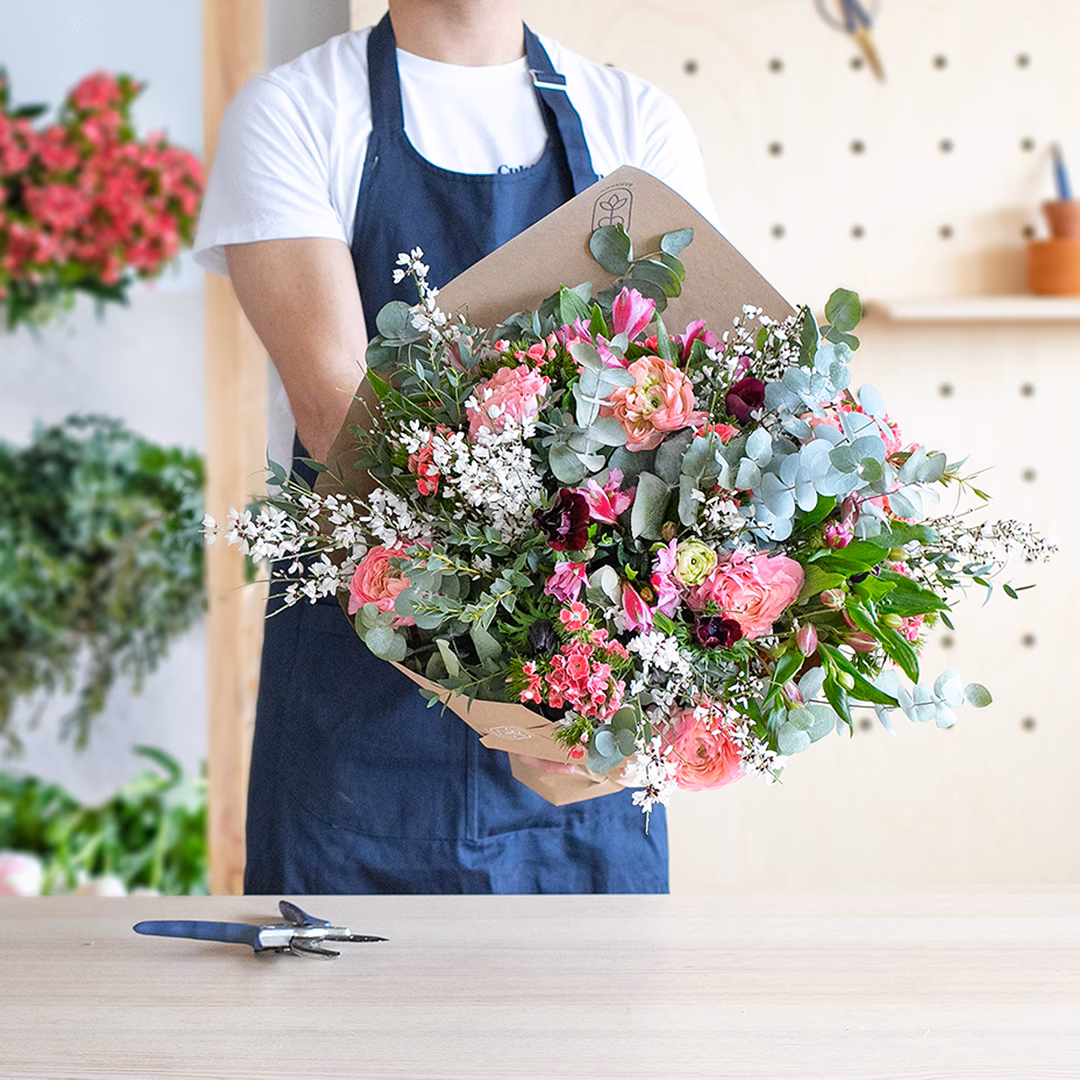 Quel message pour accompagner des fleurs ?