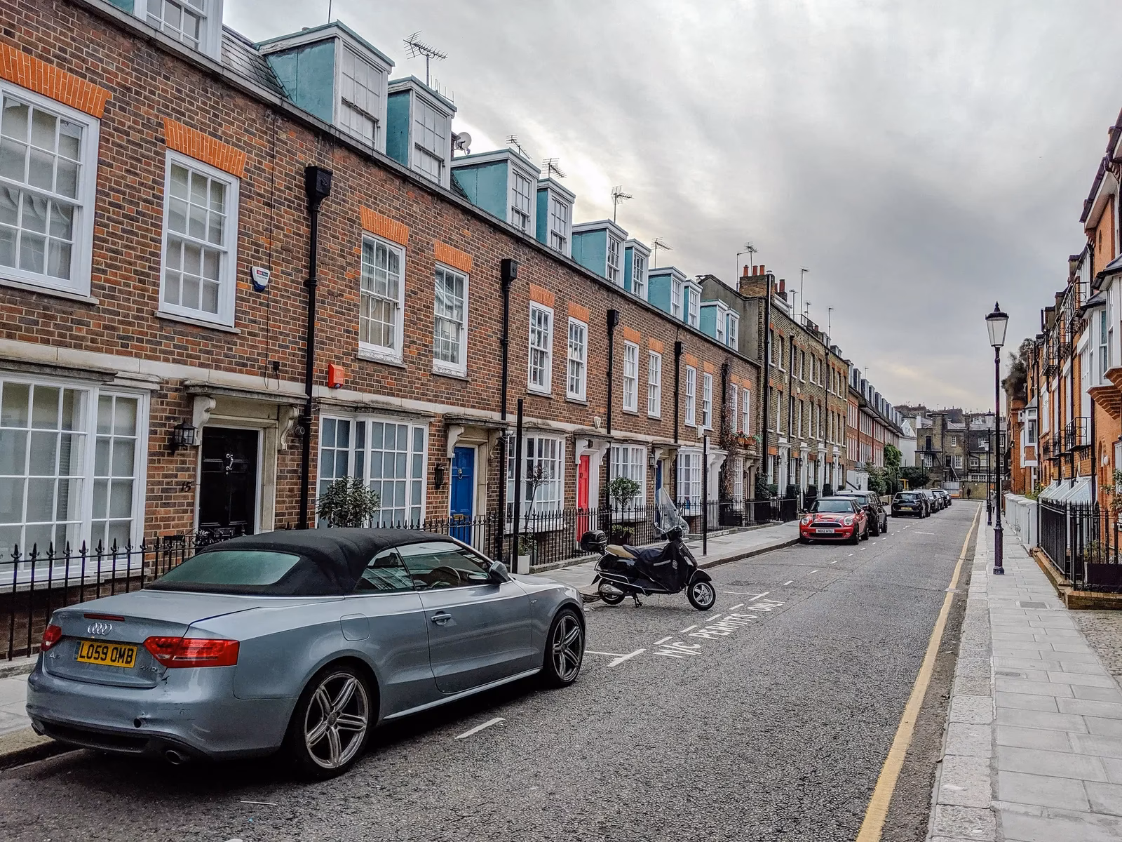 Where can I rent a car in London St Pancras?